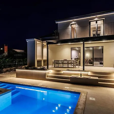 Villa House Niki *