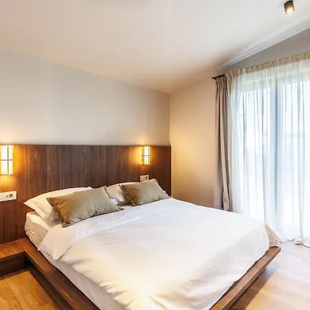 Villa House Niki